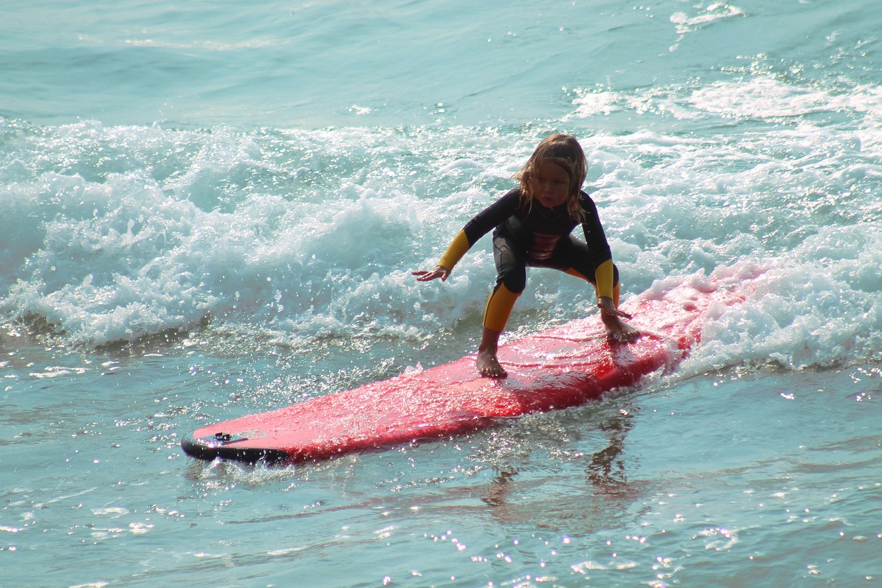 surf, kid, beach, sun, sea, water, nature, blue, playing, vacation, costa, wave, ocean, boy